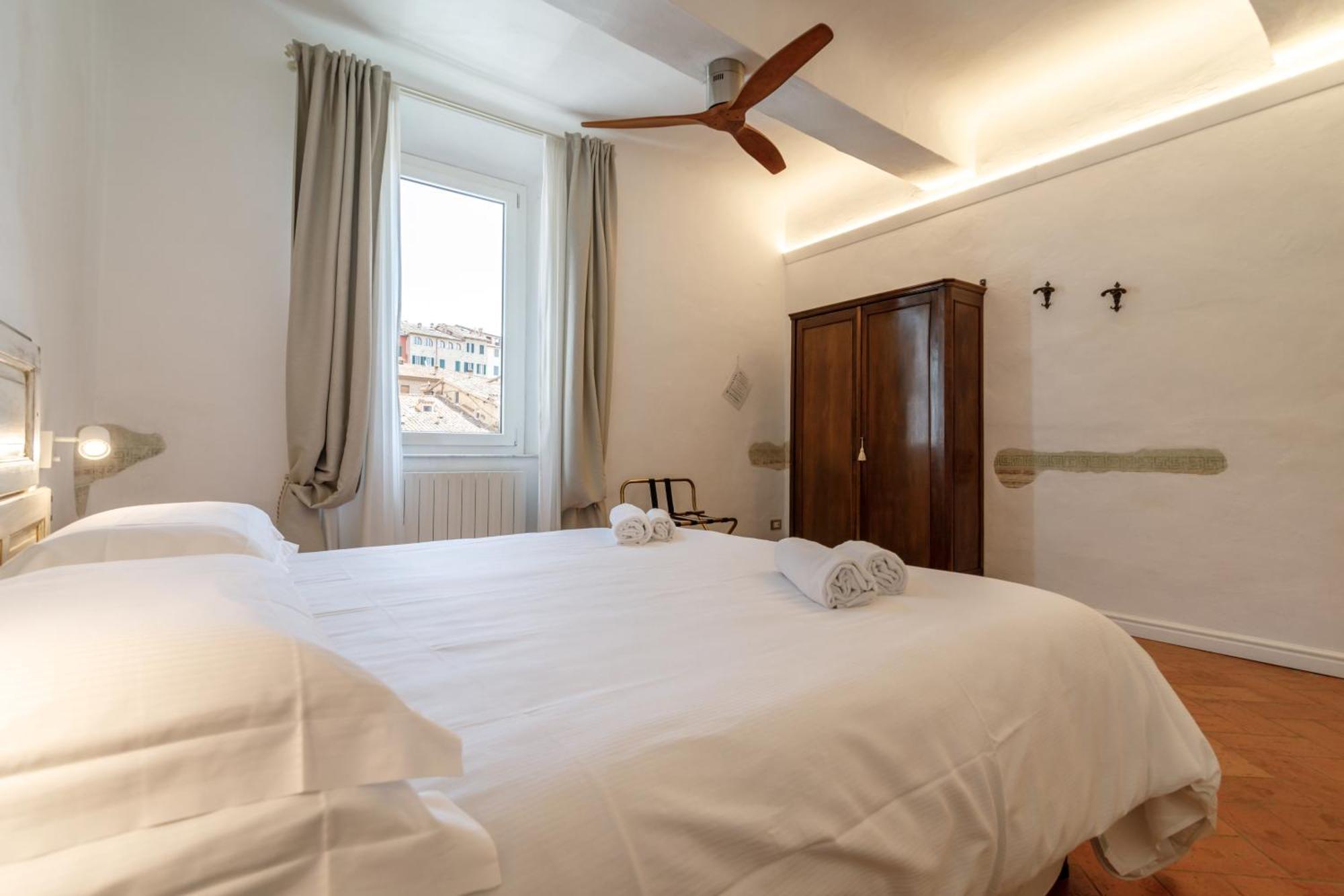 Ferienwohnung Charme Centro Storico Siena Exterior foto
