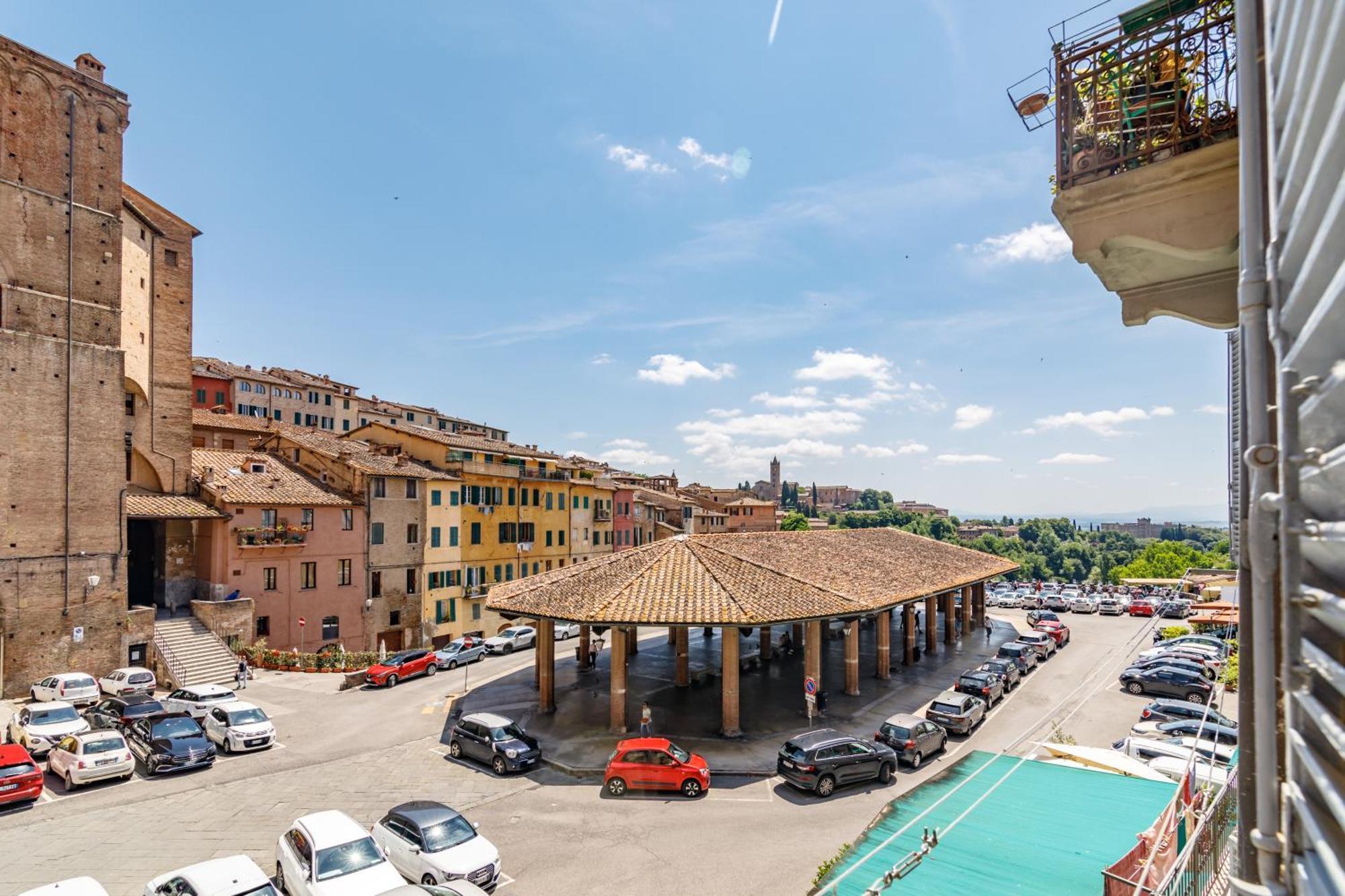 Ferienwohnung Charme Centro Storico Siena Exterior foto